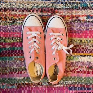Pink Converse Size 8- never worn